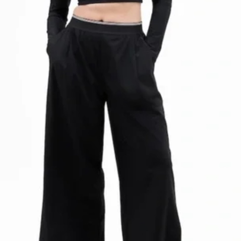 Athleta Stratosphere High Rise Wide Leg Pant Black M Tall